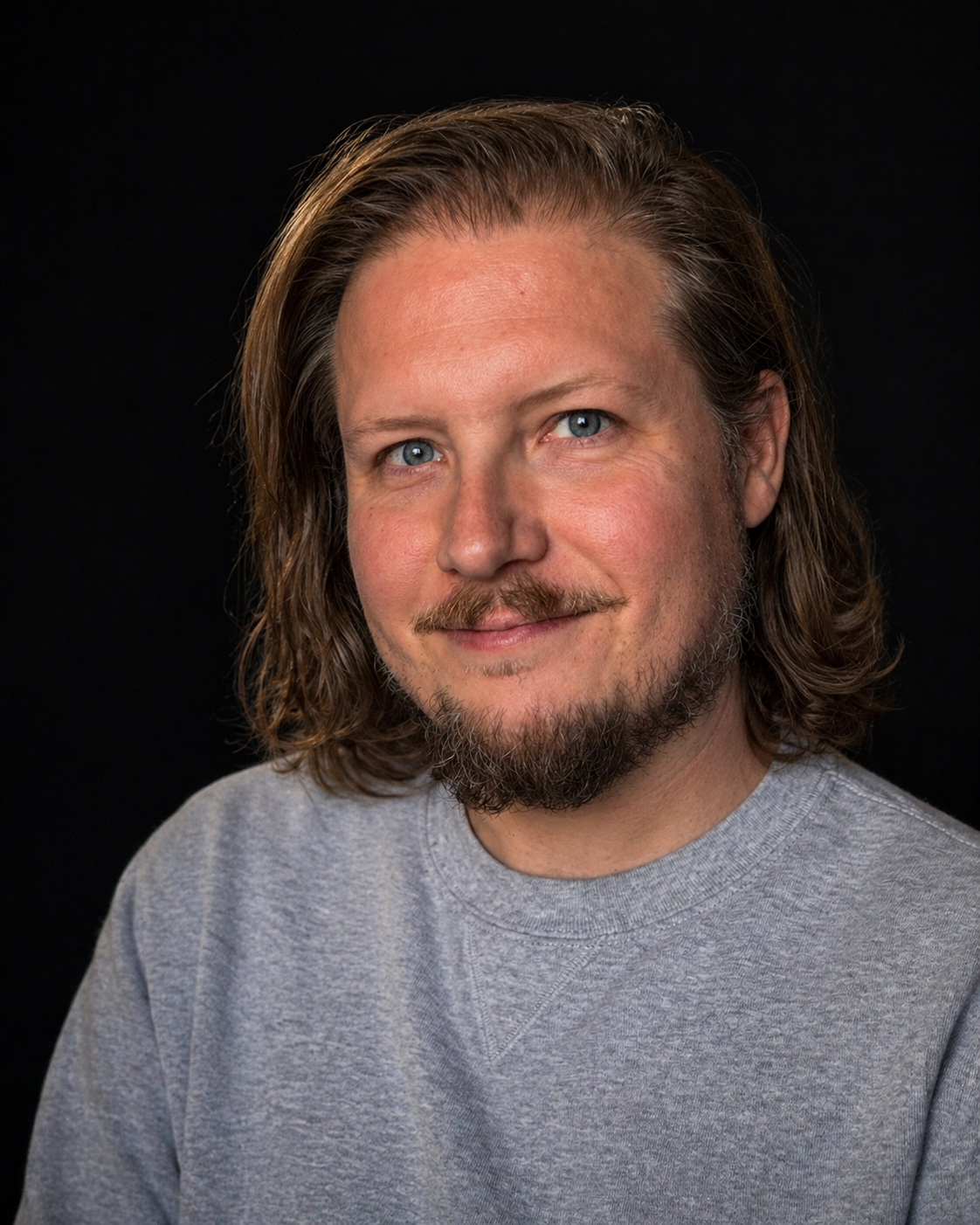 M.D. Scur author portrait